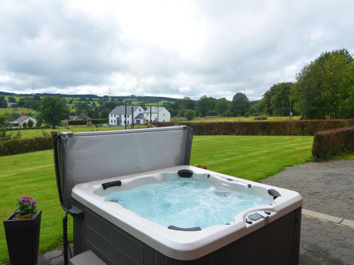 Holiday home Quaint In Petite Langlire With Bubble Bath *