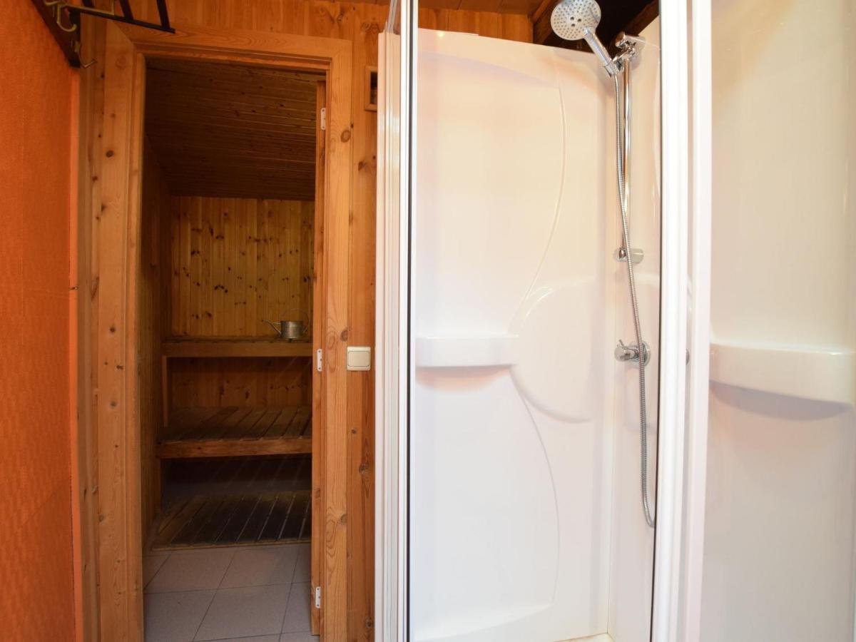 Quaint In Petite Langlire With Bubble Bath Holiday home *