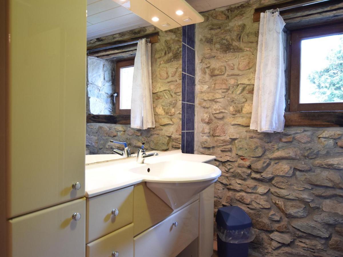 Quaint In Petite Langlire With Bubble Bath Langlir